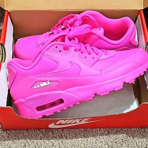 Nike Air Max 90s Laser Fuchsia (Size 5 Boys/Women 7